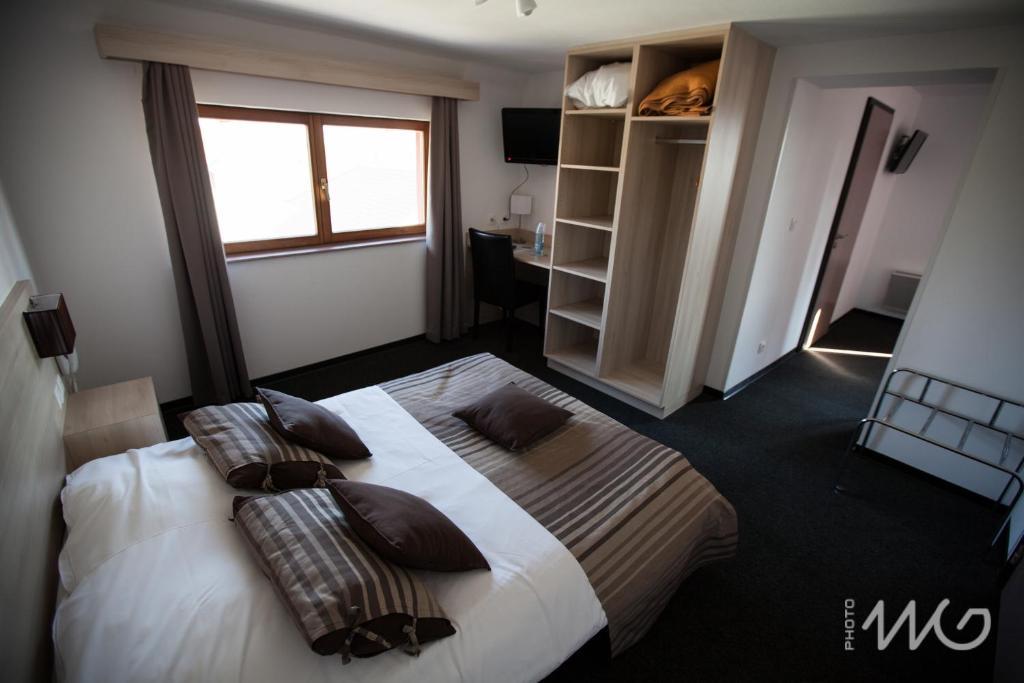 Auberge Du Relais Uffholtz Номер фото